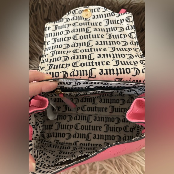 JUICY COUTURE Bag Stay in Circle Mini Crossbody - Pink Lemonade Deboss NWT - Picture 10 of 13